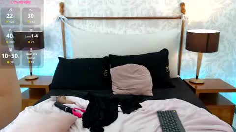 Snapshot of alexaa_sanz chatting on 06/11/26, 06:17 Alexaa sanz online show from 06/11/26, 06:17