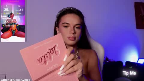 Snapshot of alexaaimee chatting on 09/30/25, 07:41 Alexa online show from 09/30/25, 07:41