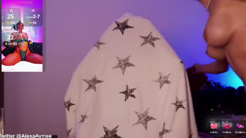 Snapshot of alexaaimee chatting on 10/26/25, 10:15 Alexa online show from 10/26/25, 10:15