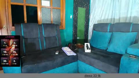 Alexa  y tom online show from 04/08/26, 12:43