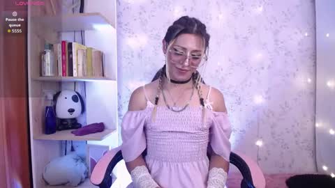 alexaavandercloude online show from 06/05/26, 10:26