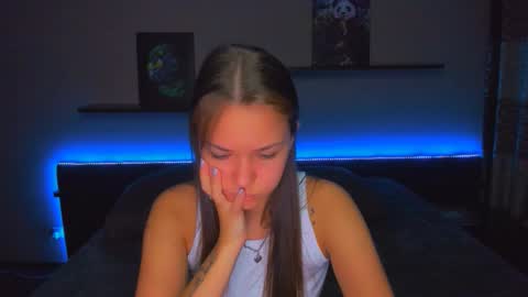 angel online show from 12/22/25, 12:18