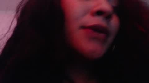 Snapshot of alexablue111 chatting on 12/05/24, 09:28 Alexa blue online show from 12/05/24, 09:28