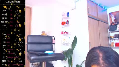 alexafoxxy01 online show from 06/04/26, 10:54