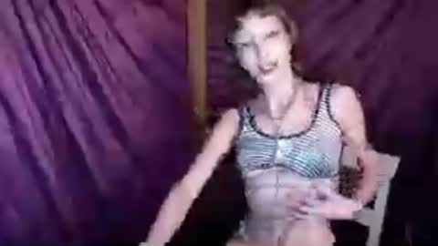 Snapshot of alexahornygirl chatting on 06/18/26, 05:50 Alexa online show from 06/18/26, 05:50