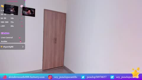 Snapshot of alexalovecastle1 chatting on 12/25/24, 01:10 Alexandra Castillo online show from 12/25/24, 01:10