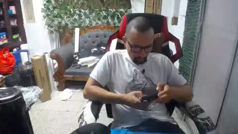 Alexamdergal online show from 12/31/24, 08:34