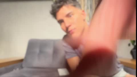 Alex  Dani online show from 01/08/25, 01:00