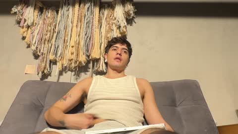 Alex  Dani online show from 01/24/25, 05:42