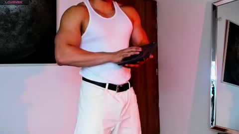 Snapshot of alexander_classy chatting on 07/19/26, 02:15 Alex online show from 07/19/26, 02:15