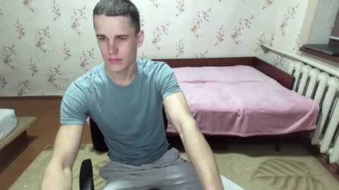 Snapshot of alexanderstrongs chatting on 02/27/26, 07:47 alexanderstrongs online show from 02/27/26, 07:47