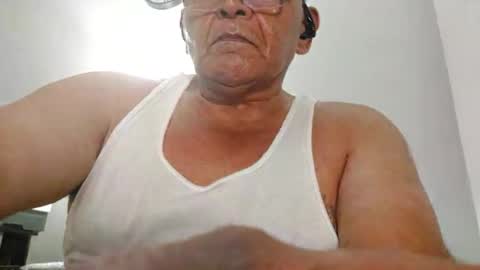 Snapshot of alexanderv28 chatting on 01/16/25, 06:25 alexanderv28 online show from 01/16/25, 06:25