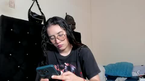 Snapshot of alexandra_clauss chatting on 10/05/25, 07:45 alexandra clauss online show from 10/05/25, 07:45