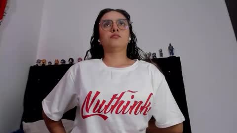 alexandra clauss online show from 03/20/26, 04:45