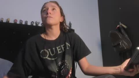 alexandra clauss online show from 06/14/26, 11:51