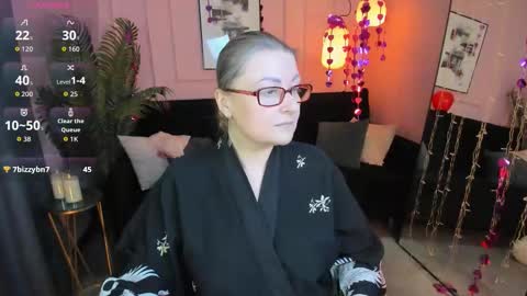 Snapshot of alexandra_kind chatting on 02/21/26, 03:02 Alexandra online show from 02/21/26, 03:02