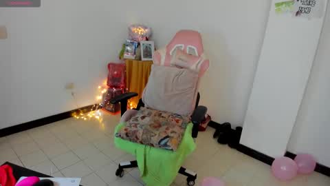 Snapshot of alexandra_mar chatting on 09/17/25, 06:48 Alexandra Independent model online show from 09/17/25, 06:48