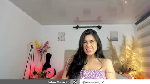 Snapshot of alexandra_ra1 chatting on 01/07/25, 01:06 Alexandra Rodriguez online show from 01/07/25, 01:06