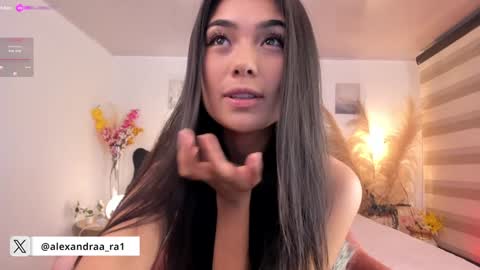 Snapshot of alexandra_ra1 chatting on 02/01/25, 10:13 Alexandra Rodriguez online show from 02/01/25, 10:13