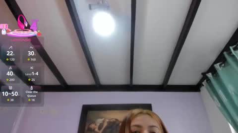 Snapshot of alexandra_torress chatting on 10/14/25, 04:19 alexandra online show from 10/14/25, 04:19