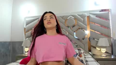 Alexandra ig  alexandraax09  online show from 09/15/25, 03:56