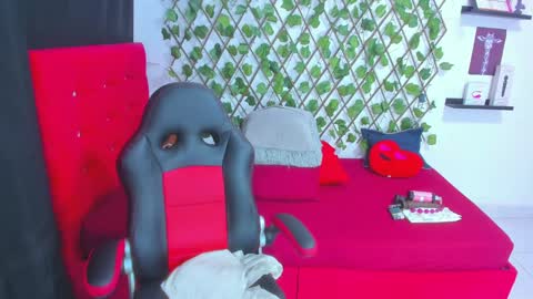 ALEXANDRA online show from 02/08/25, 03:08