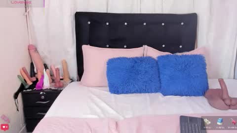 Alexandra novaa online show from 05/13/26, 12:19