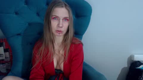 Alexandra online show from 02/08/25, 01:01