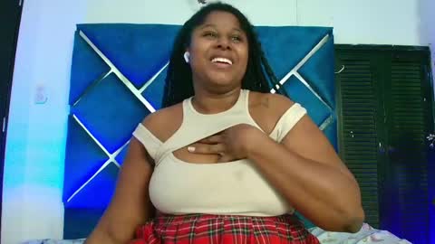 Snapshot of alexarousse4u chatting on 05/15/26, 10:50 Alexa online show from 05/15/26, 10:50