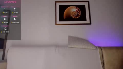 AlexaStevens online show from 12/17/25, 07:36