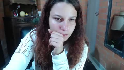 Snapshot of alexatai chatting on 11/22/25, 08:13 alexatai online show from 11/22/25, 08:13