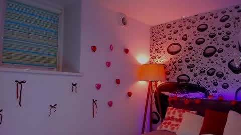 AlexaWilds online show from 02/08/26, 01:47