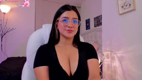 lexandra  online show from 01/03/25, 09:58