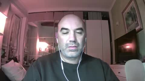 Snapshot of alexct77 chatting on 12/16/24, 04:13 alexct77 online show from 12/16/24, 04:13