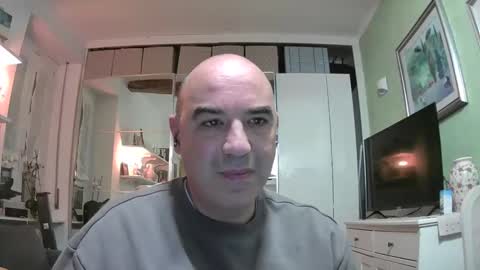 Snapshot of alexct77 chatting on 01/28/25, 05:35 alexct77 online show from 01/28/25, 05:35