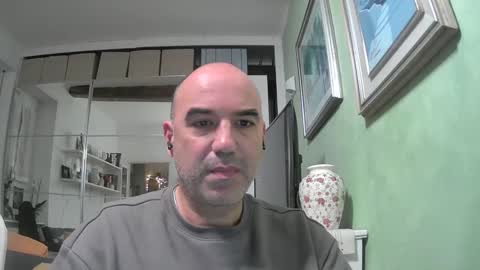 Snapshot of alexct77 chatting on 01/31/25, 06:47 alexct77 online show from 01/31/25, 06:47