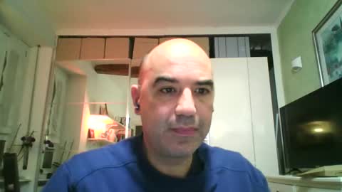 Snapshot of alexct77 chatting on 02/14/25, 06:51 alexct77 online show from 02/14/25, 06:51