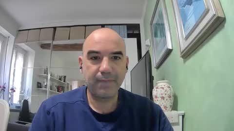 Snapshot of alexct77 chatting on 02/15/25, 10:00 alexct77 online show from 02/15/25, 10:00