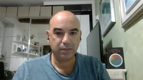 Snapshot of alexct77 chatting on 09/17/25, 06:20 alexct77 online show from 09/17/25, 06:20