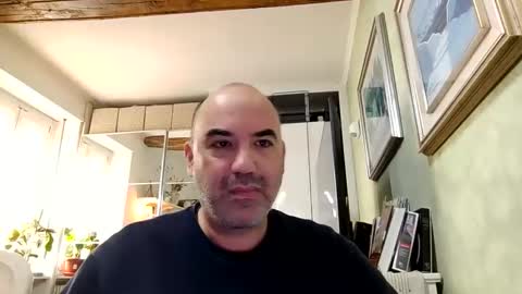 Snapshot of alexct77 chatting on 04/16/26, 02:18 alexct77 online show from 04/16/26, 02:18