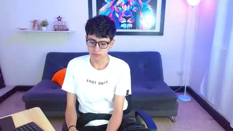 alex online show from 03/20/26, 01:38