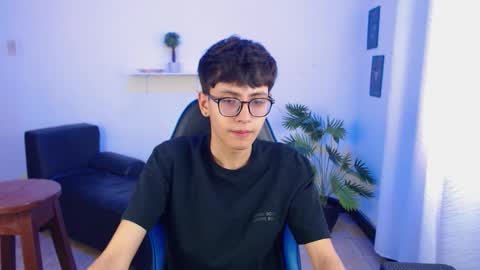 alex online show from 03/21/26, 08:45