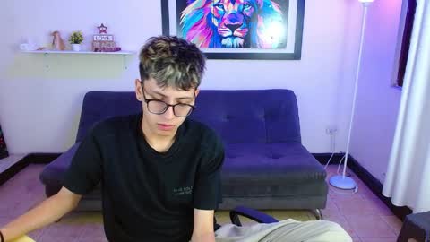 alex online show from 04/06/26, 01:23