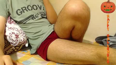 Snapshot of alexdelarge323 chatting on 10/31/25, 11:44 Alex online show from 10/31/25, 11:44