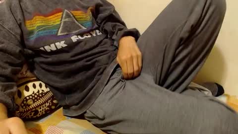 Snapshot of alexdelarge323 chatting on 11/26/25, 10:38 Alex online show from 11/26/25, 10:38