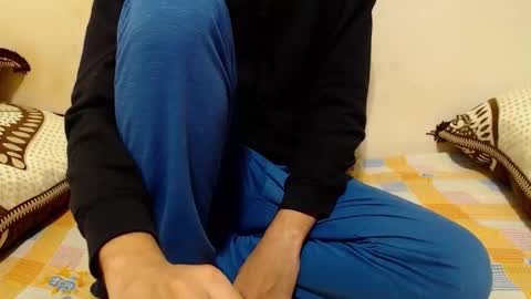 Snapshot of alexdelarge323 chatting on 12/02/25, 11:59 Alex online show from 12/02/25, 11:59