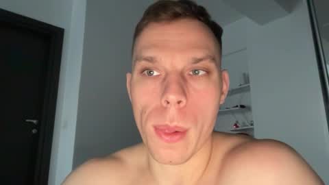 Snapshot of alexfit96 chatting on 01/19/26, 02:43 alexfit96 online show from 01/19/26, 02:43