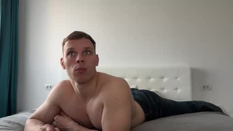 Snapshot of alexfit96 chatting on 02/01/26, 02:04 alexfit96 online show from 02/01/26, 02:04