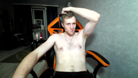 Snapshot of alexfox2018 chatting on 01/22/25, 10:05 Alex online show from 01/22/25, 10:05