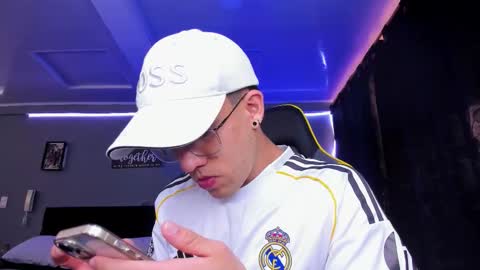 alexgiraldo__ online show from 11/13/25, 02:38